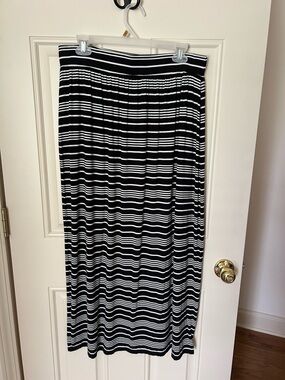 LOFT Black and White Striped Maxi Skirt L Tall Modest NWOT
